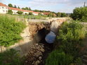 O havarijním stavu starého silničního mostu přes Kyjovku v Mouchnici nemůže být pochyb.